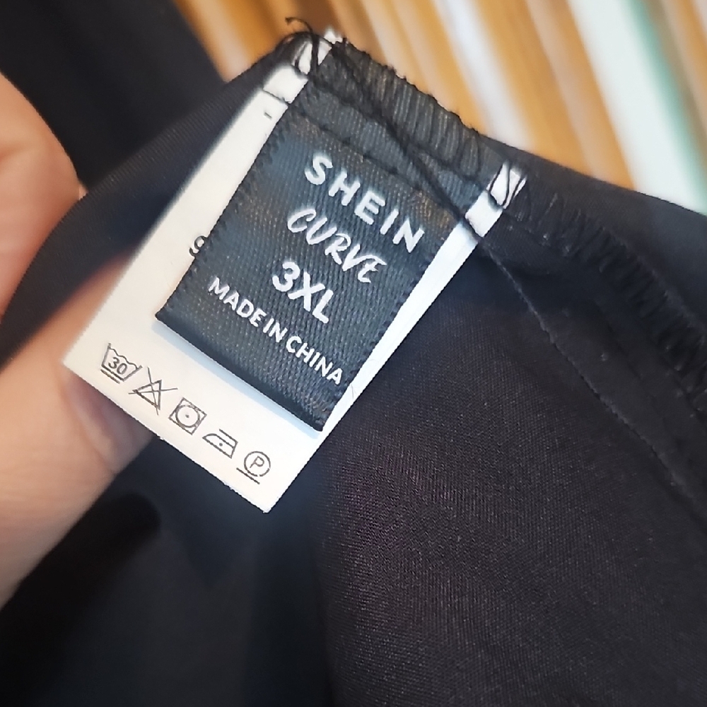 SHEIN Black Draped Open-Front Tie Cover Up - Picture 2 of 4